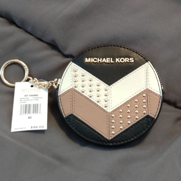 MICHAEL Michael Kors Accessories - Michael Kors key charm or bag charm - leather w key ring NWT